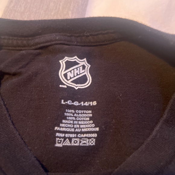 Vegas golden knights T-shirt - Picture 2 of 2